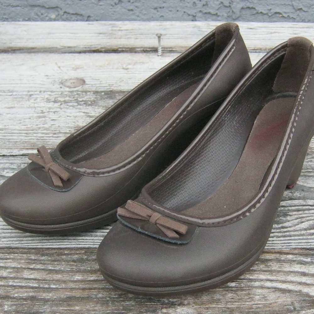 Crocs Wedge Heels Comfort Bow Brown 6M